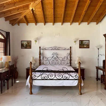Homestay Beautiful Paphos